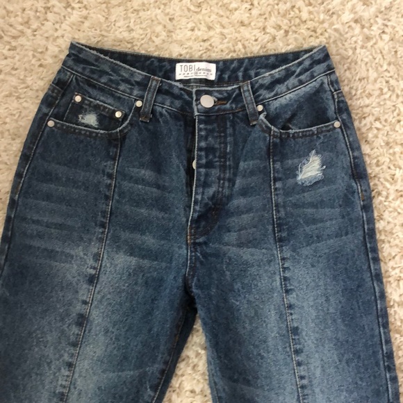 Distressed Mom/Straight Jeans - Picture 2 of 6